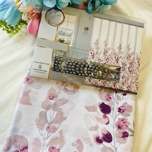 Shower curtain/Cortina de baño